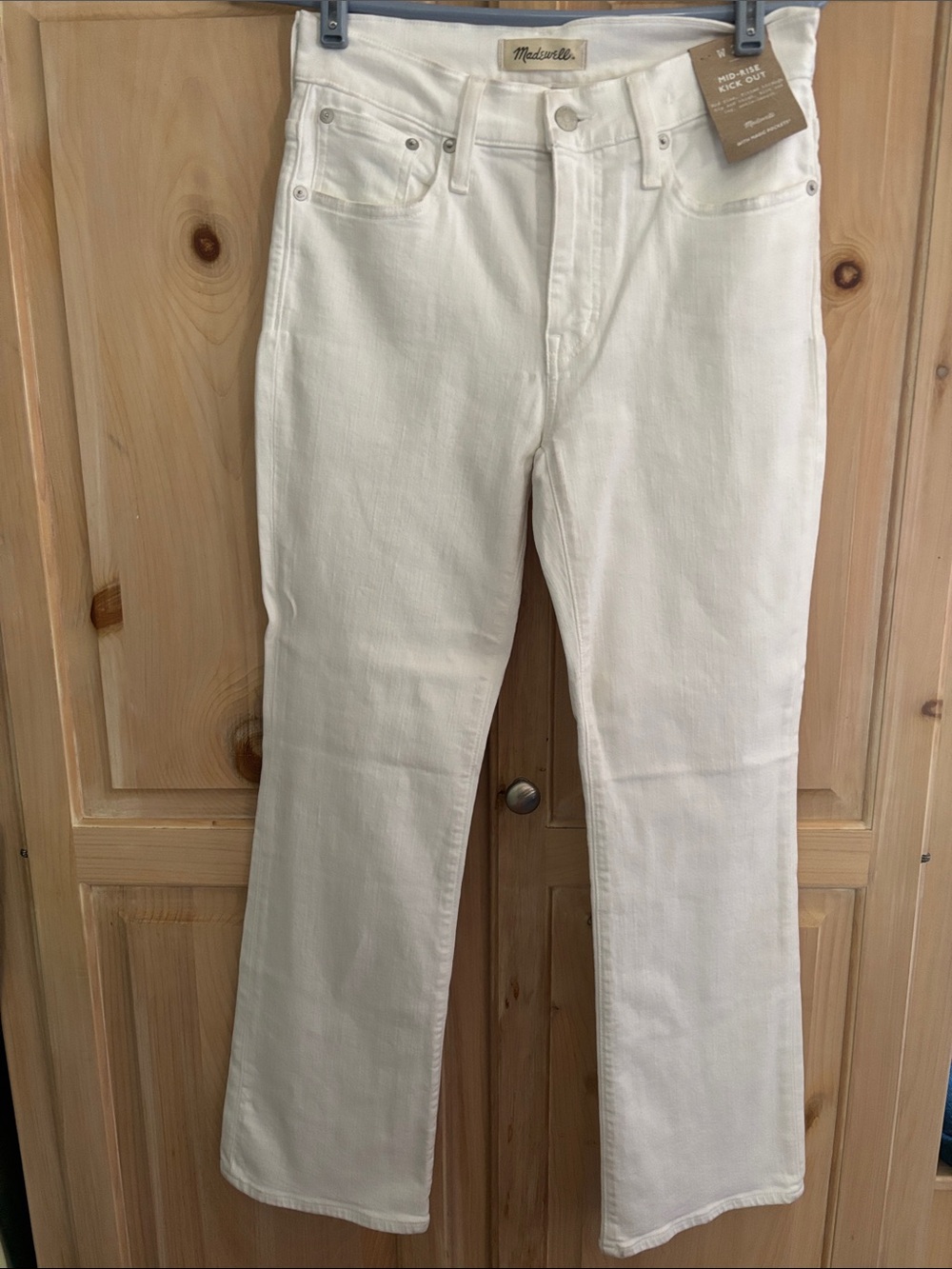 Madewell White/ Cream mid-rise kick out